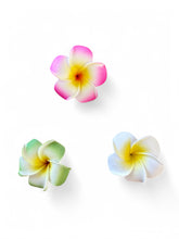 Load image into Gallery viewer, Yellow Blossom