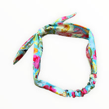Load image into Gallery viewer, April Headband