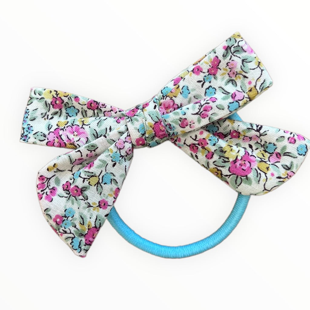 Erica Bow Hair Elastic